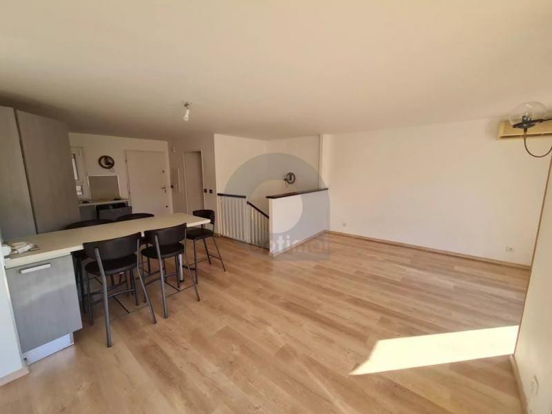 Appartement Réf. : AC-L17080 à Menton