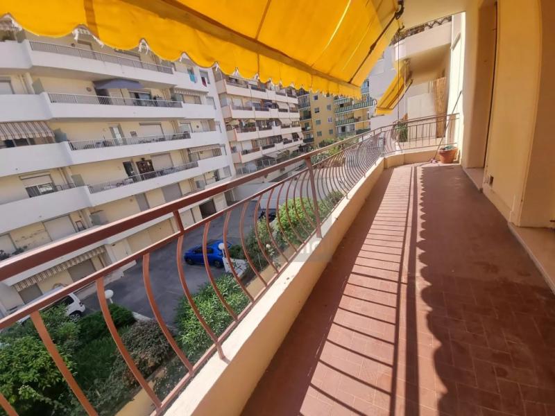 Appartement Réf. : AC-V10360 à Menton. Photo1